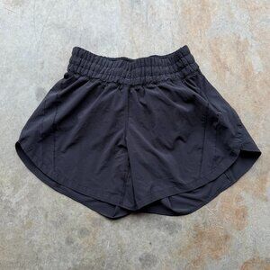 Lululemon Lightweight Shorts - Black